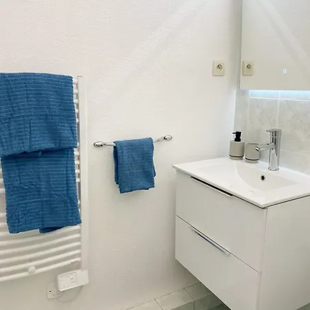 Plein Centre, Calme Et Cosy شقة *